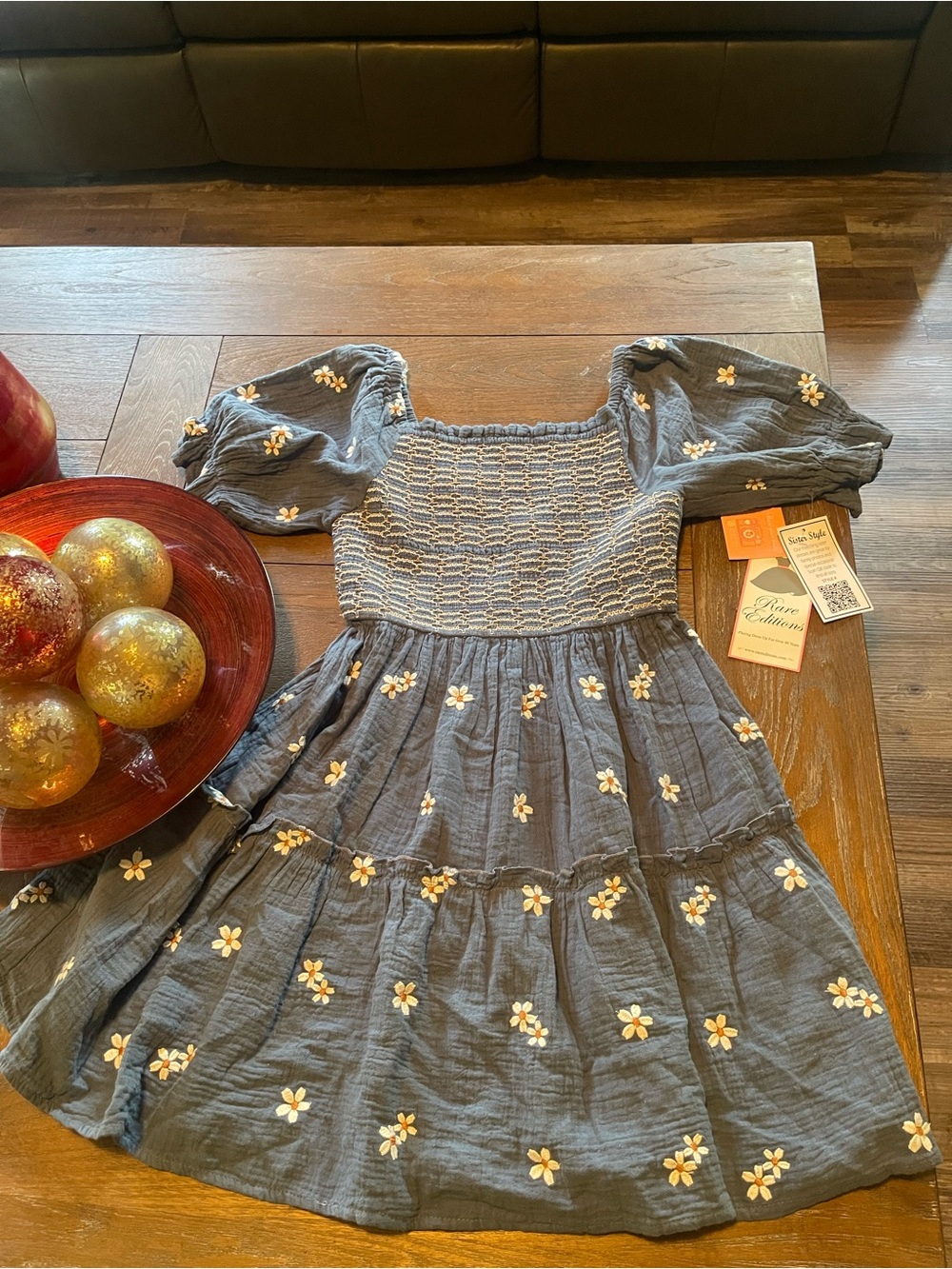 NWT Girls Size 14 Smocked Puff-Sleeve Dress with Daisy Embroidery - Slate Blue